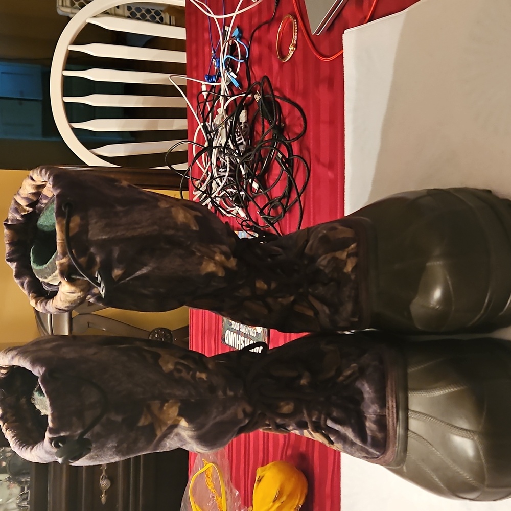 Sorel Camo Glacier Boots